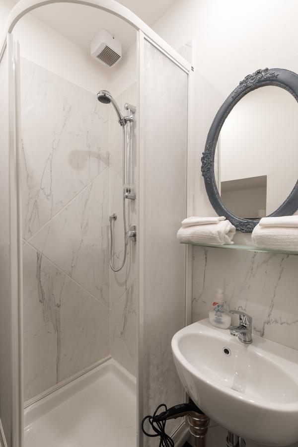 Roommo Accademia Флоренция Екстериор снимка
